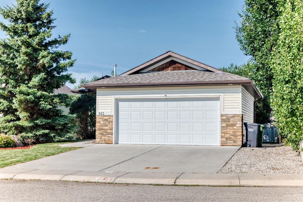 Picture for 142 Strathmore Lakes Place 