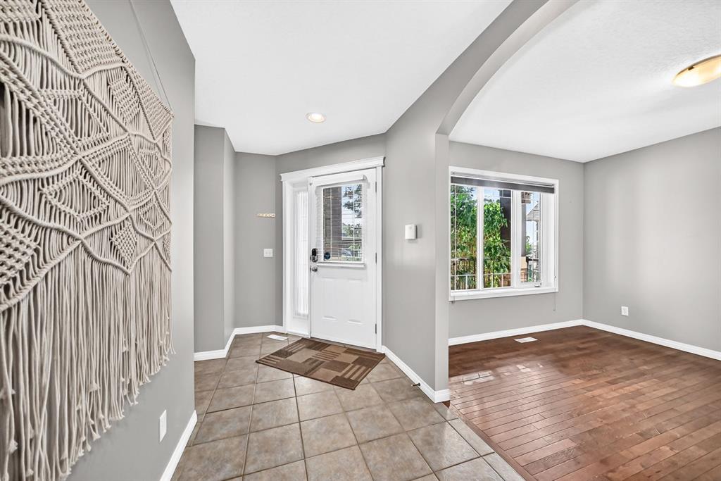 Picture for 142 Strathmore Lakes Place 