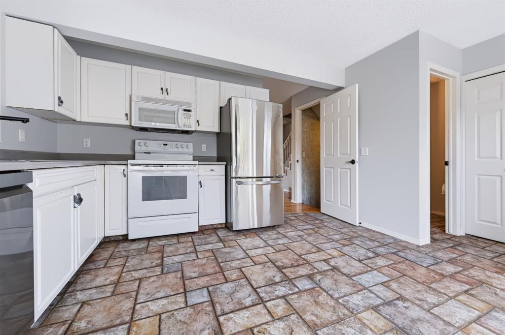 Picture for 155 Regal Park NE