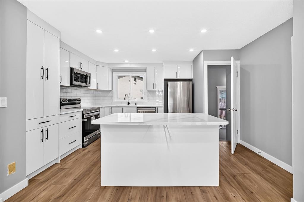 Picture for 208 Penbrooke Way SE