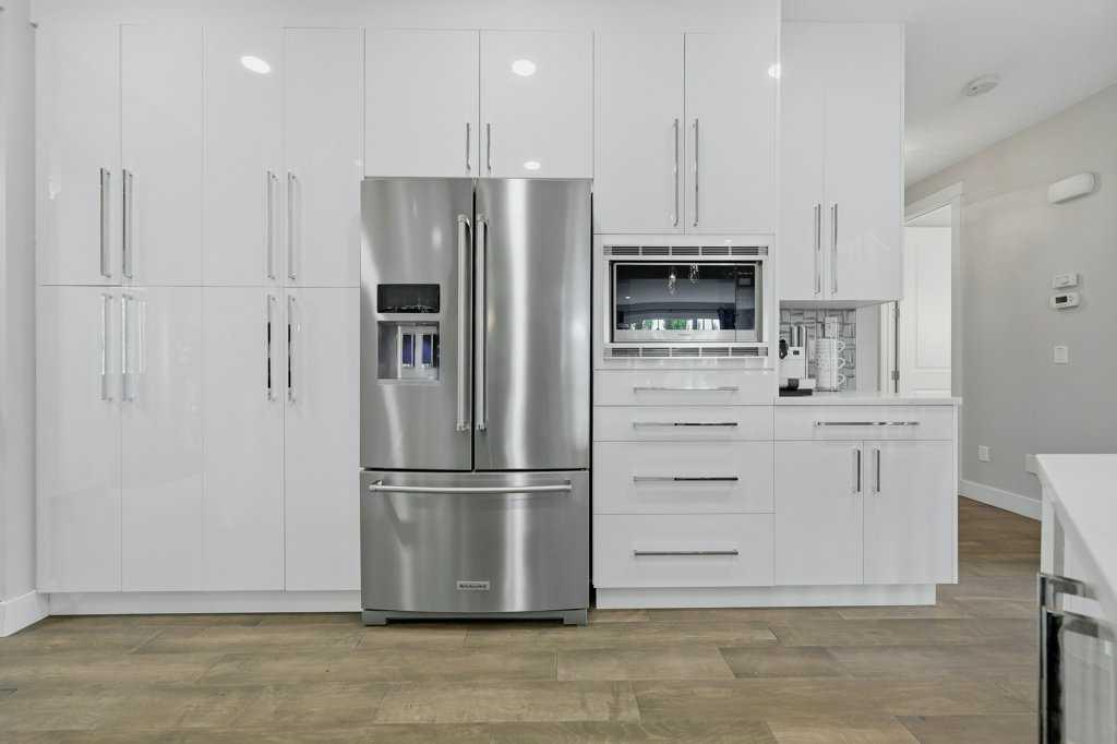 Picture for 73 Westpark Crescent SW