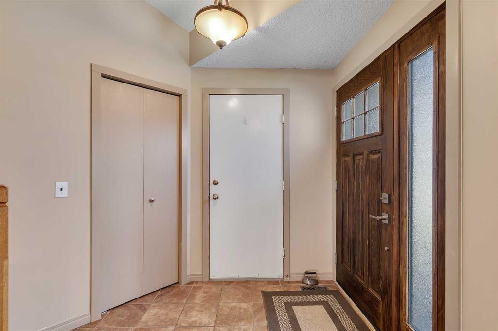 Picture for 56 Coverdale Place NE