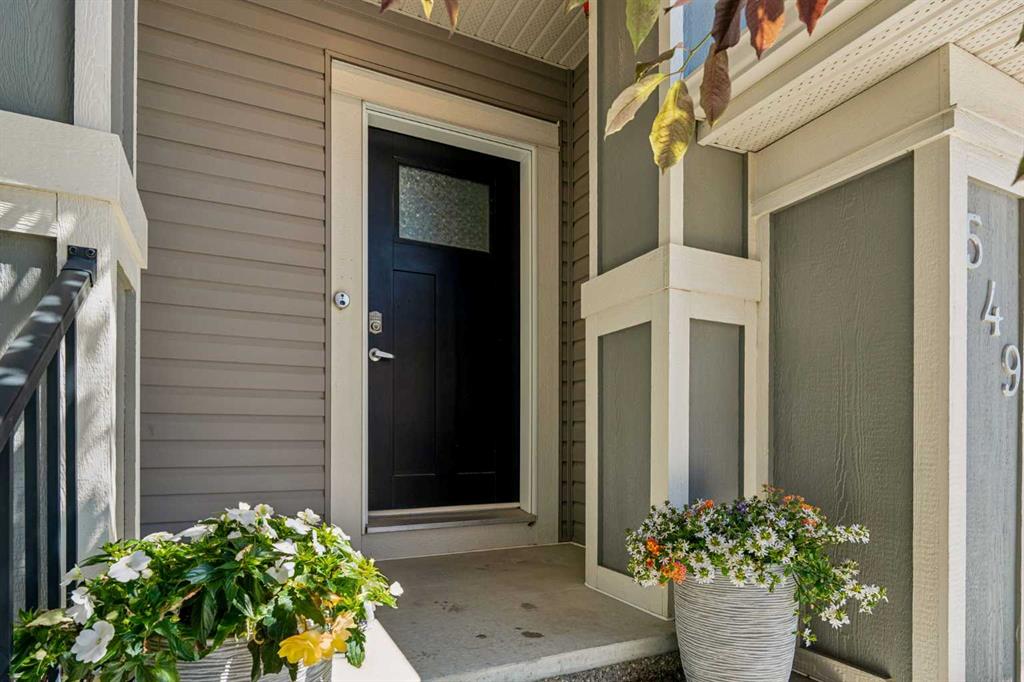Picture for 549 Hillcrest Road SW