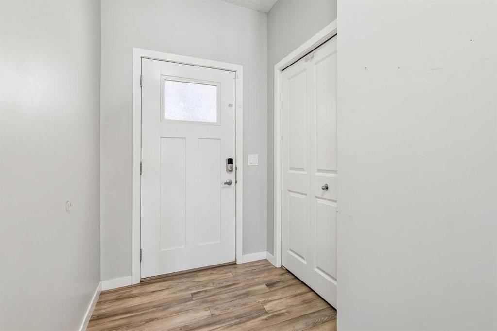 Picture for 549 Hillcrest Road SW