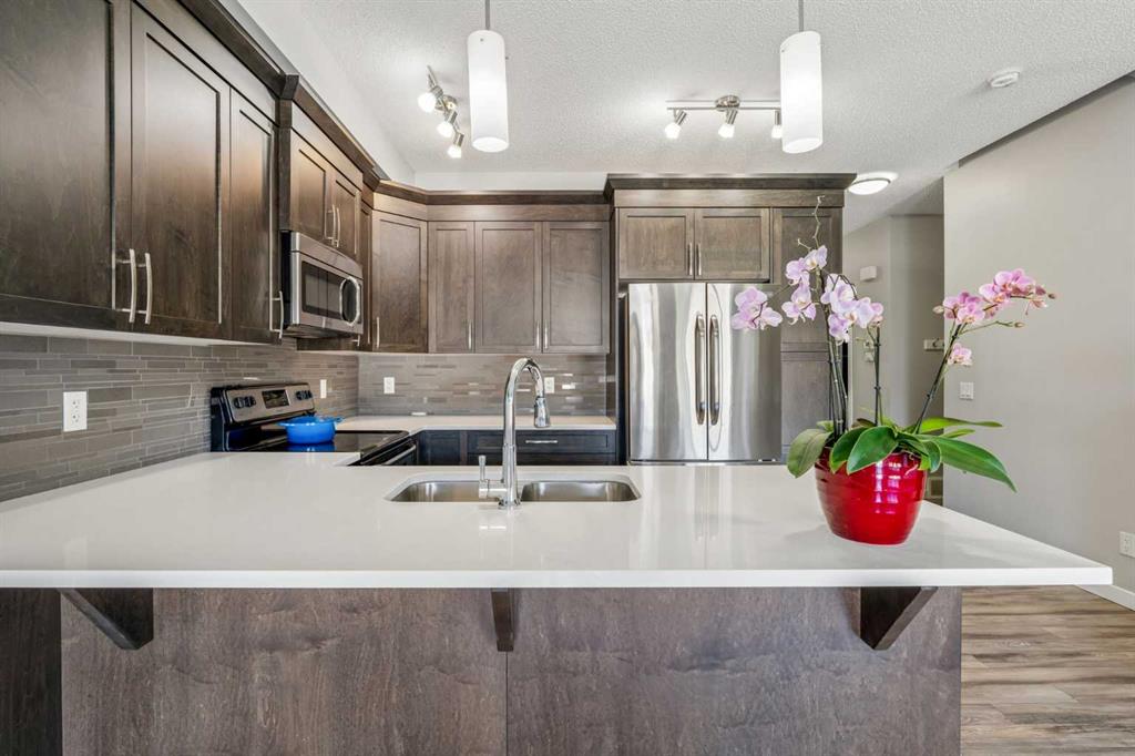 Picture for 549 Hillcrest Road SW
