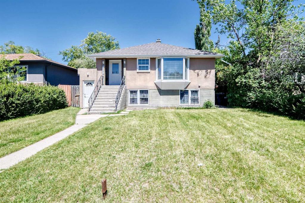 Picture for 2028 Westmount Road NW