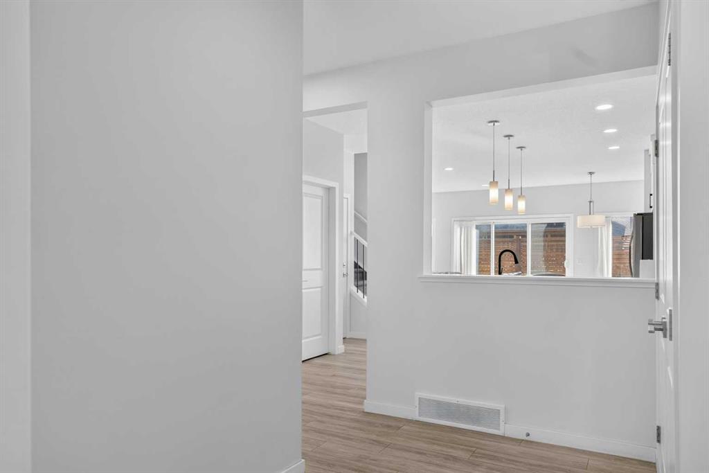 Picture for 274 Lucas Place NW