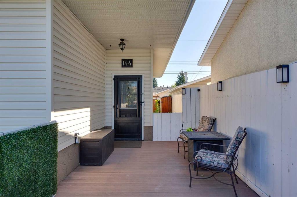Picture for 144 Dovercliffe Way SE