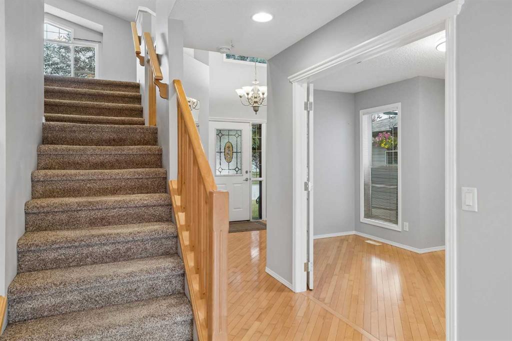 Picture for 22 Somerside Crescent SW