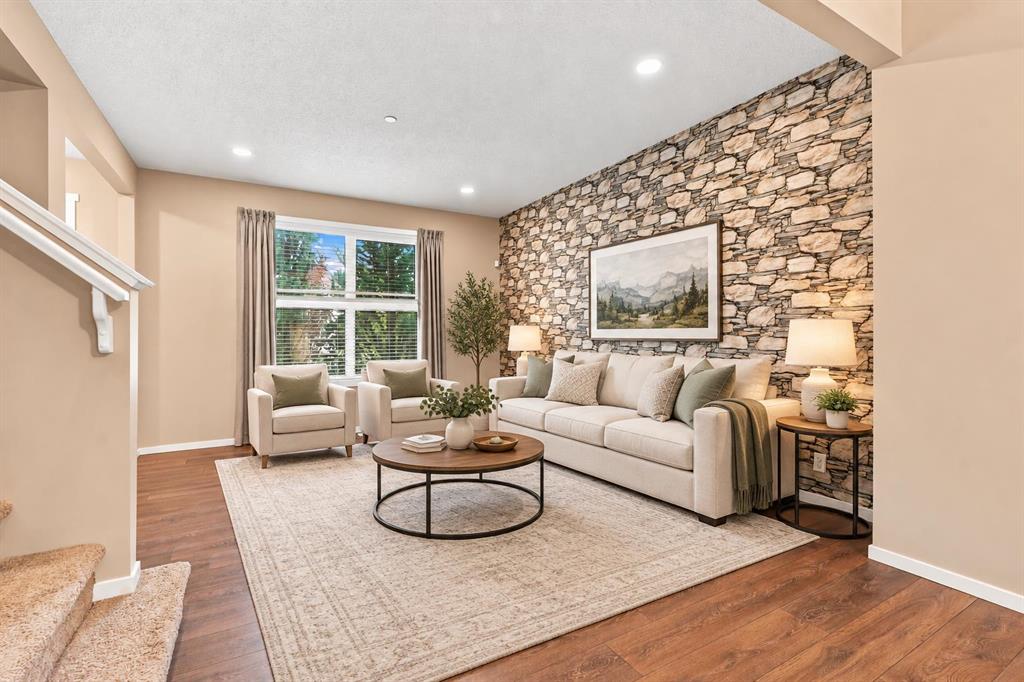 Picture for 146 Livingston Avenue NE