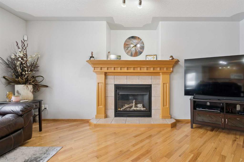 Picture for 115 Cove Crescent 