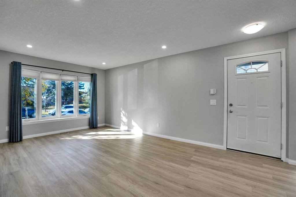 Picture for 123 Templewood Road NE