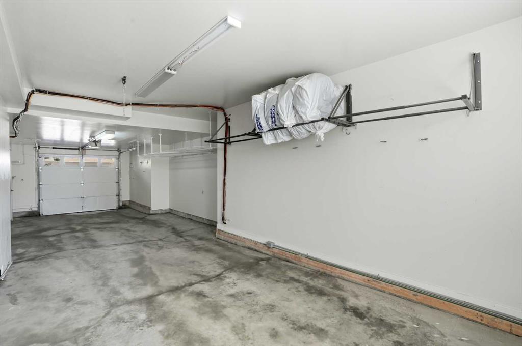 Picture for 808 EVANSRIDGE Common NW