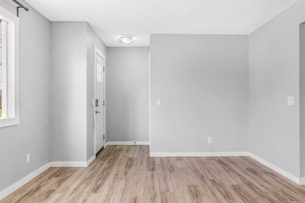 Picture for 183 Penbrooke Close SE