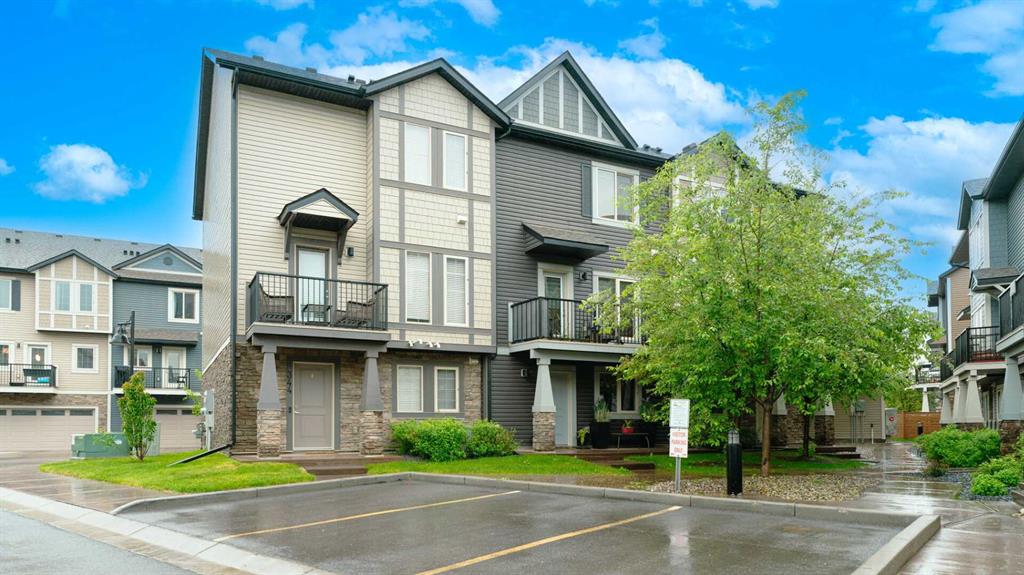 Picture for 340 Legacy Point SE