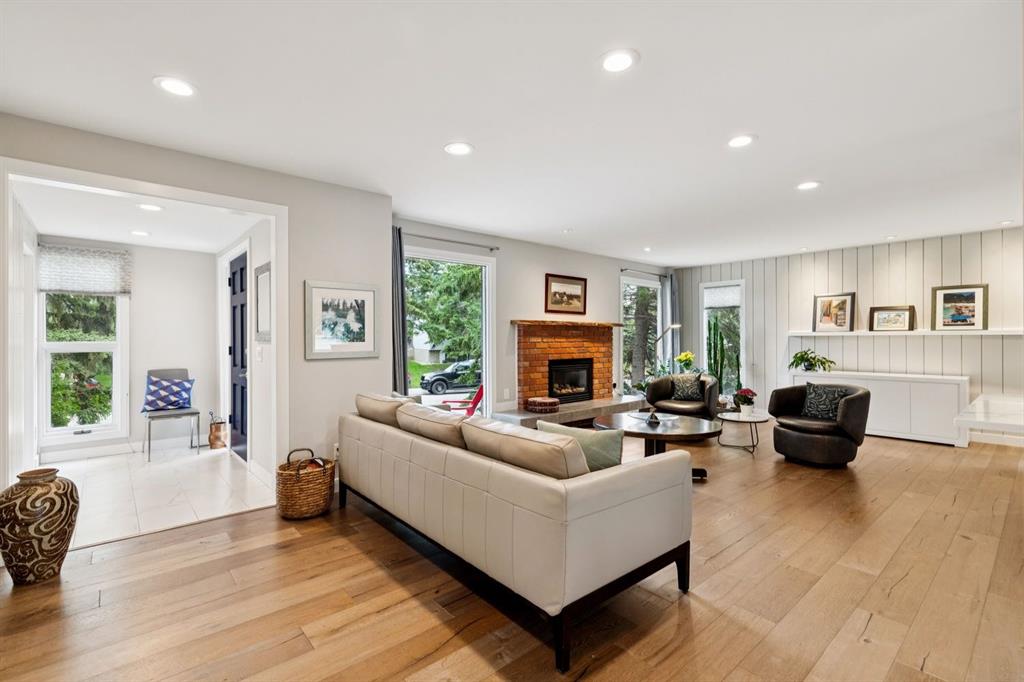 Picture for 5689 Brenner Crescent NW