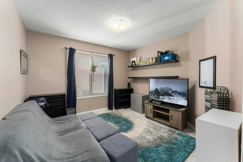 Picture for 89 Cranarch Grove SE