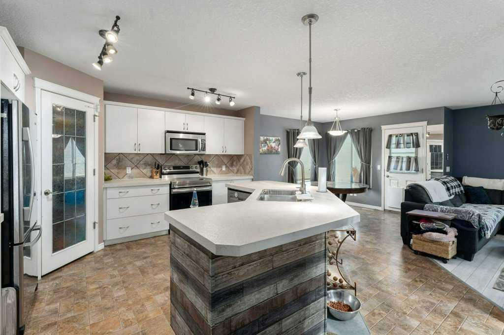 Picture for 89 Cranarch Grove SE