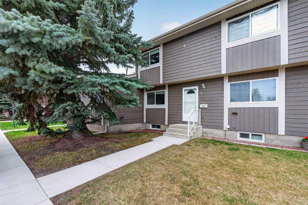 Picture for 7, 14736 Deerfield Drive SE