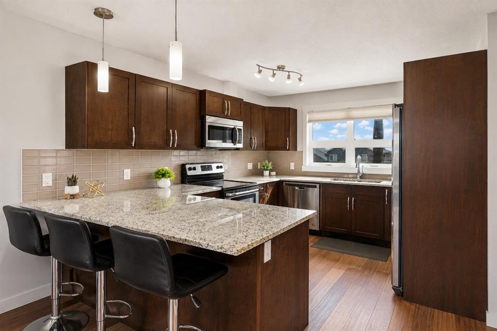 Picture for 230 Covecreek Circle NE