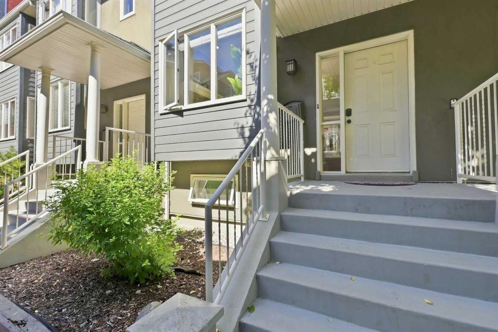 Picture for 12, 110 10 Avenue NE