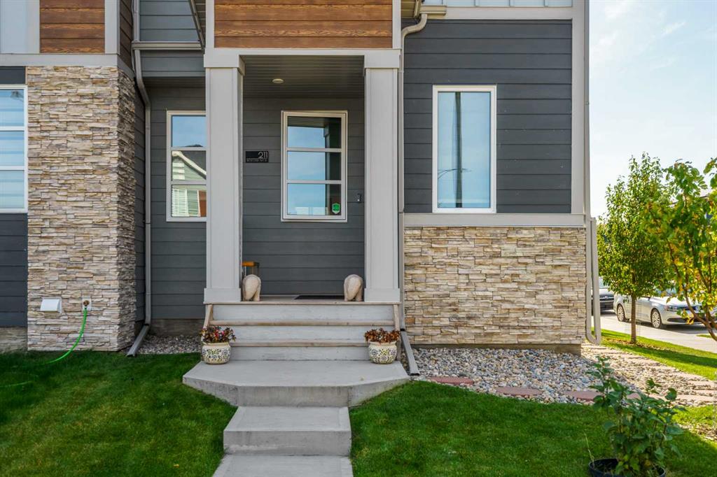 Picture for 211 Wolf Creek Avenue SE