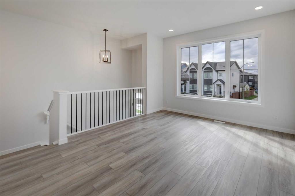 Picture for 410 Carringvue Grove NW