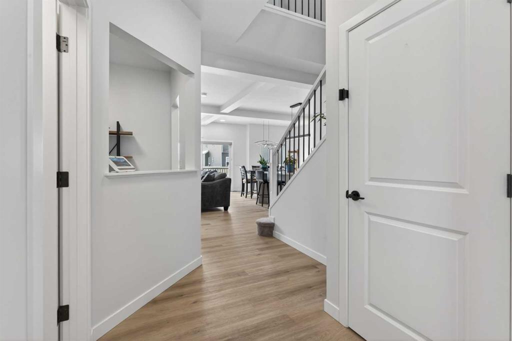 Picture for 553 Baywater Manor SW