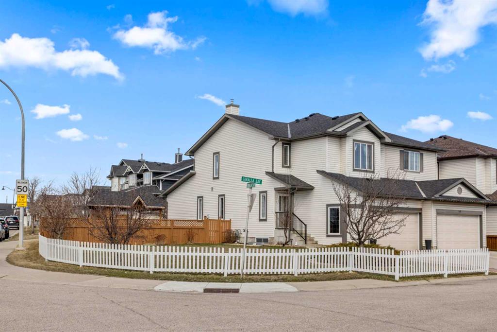 Picture for 10 Taralea Bay NE