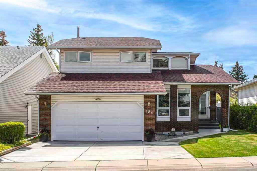 Picture for 180 Woodglen Way SW