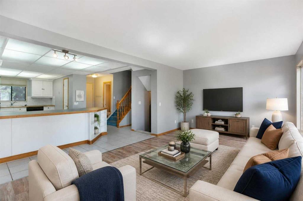 Picture for 44, 336 Rundlehill Drive NE
