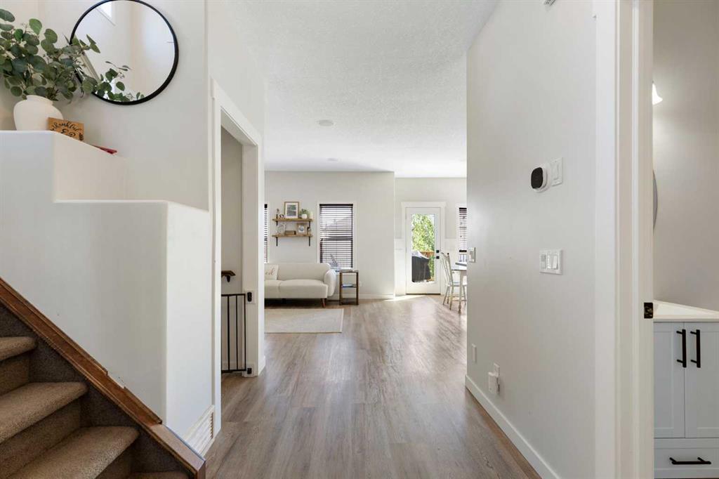 Picture for 590 Coopers Drive SW