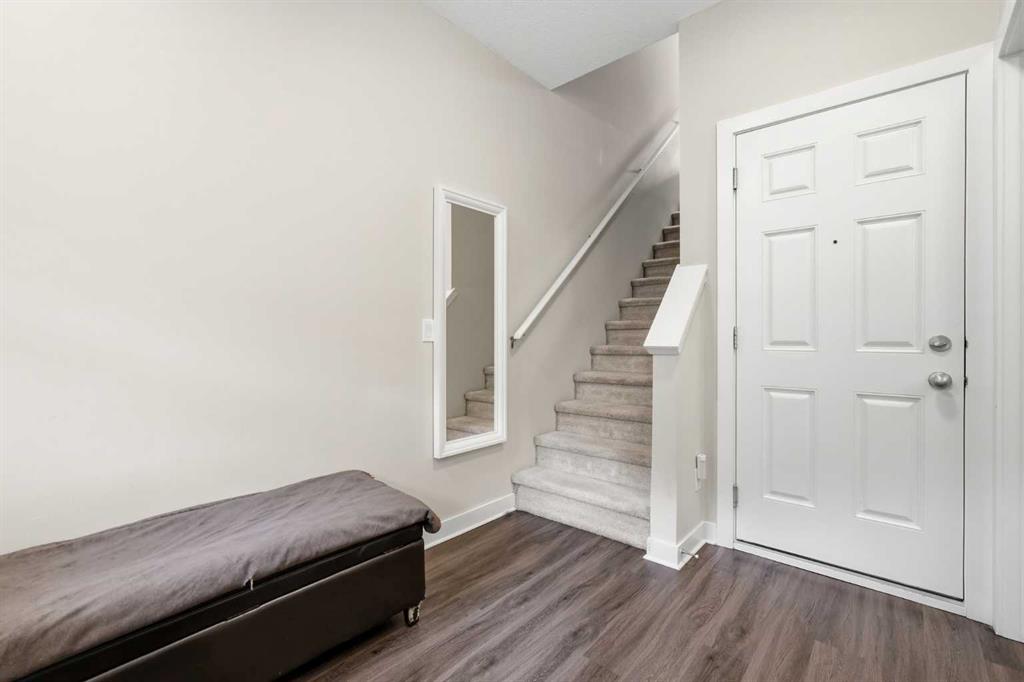 Picture for 17 Stonehouse Crescent NW