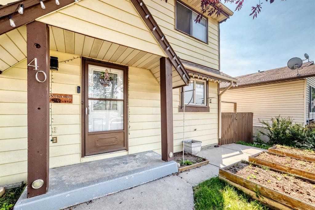 Picture for 40 Falconridge Close NE