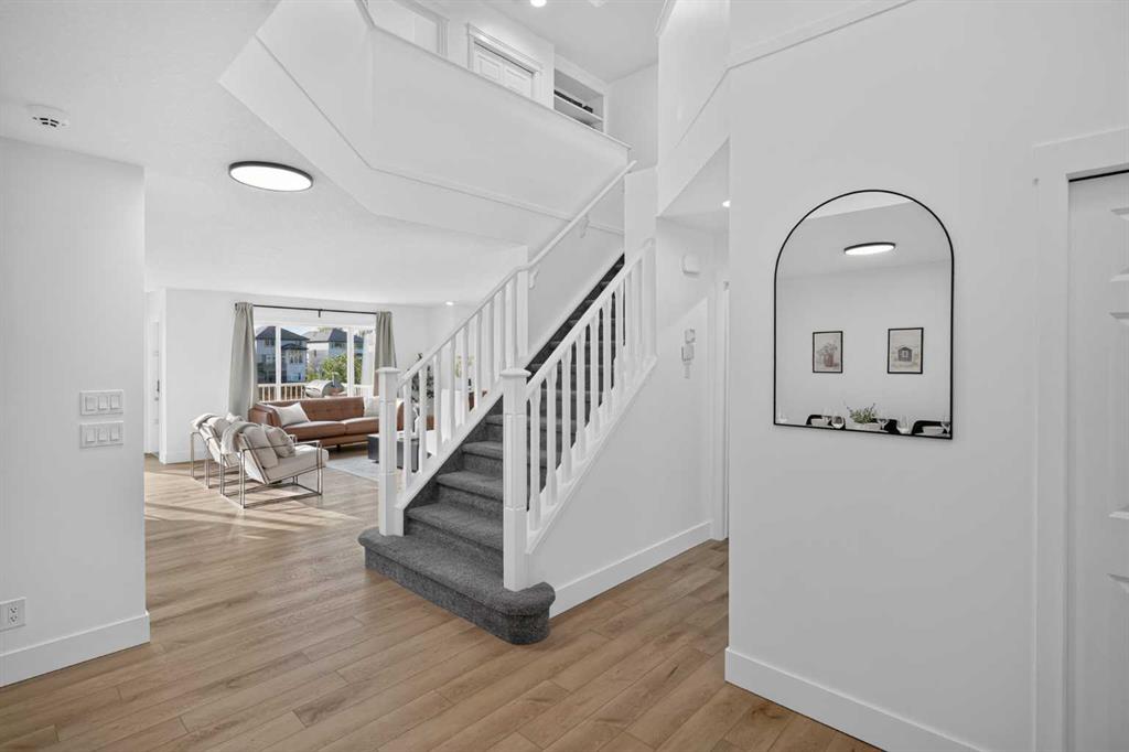 Picture for 614 Kincora Bay NW