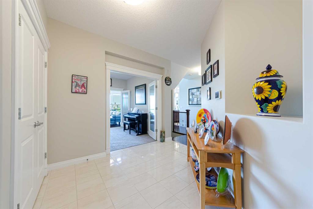 Picture for 148 Marquis View SE