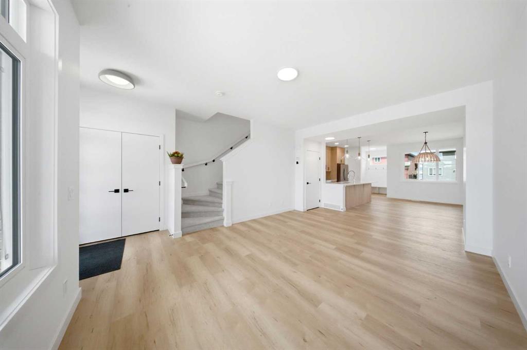 Picture for 418 Belvedere Boulevard SE