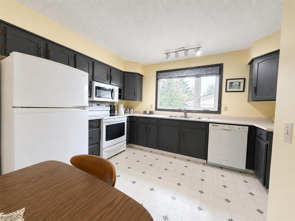 Picture for 3135 60 Street NE