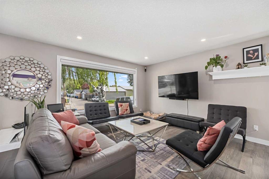 Picture for 80 Allandale Close SE