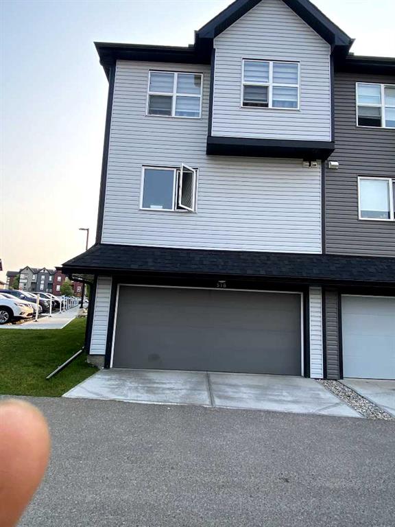 Picture for 518, 75 Evanscrest Common NW