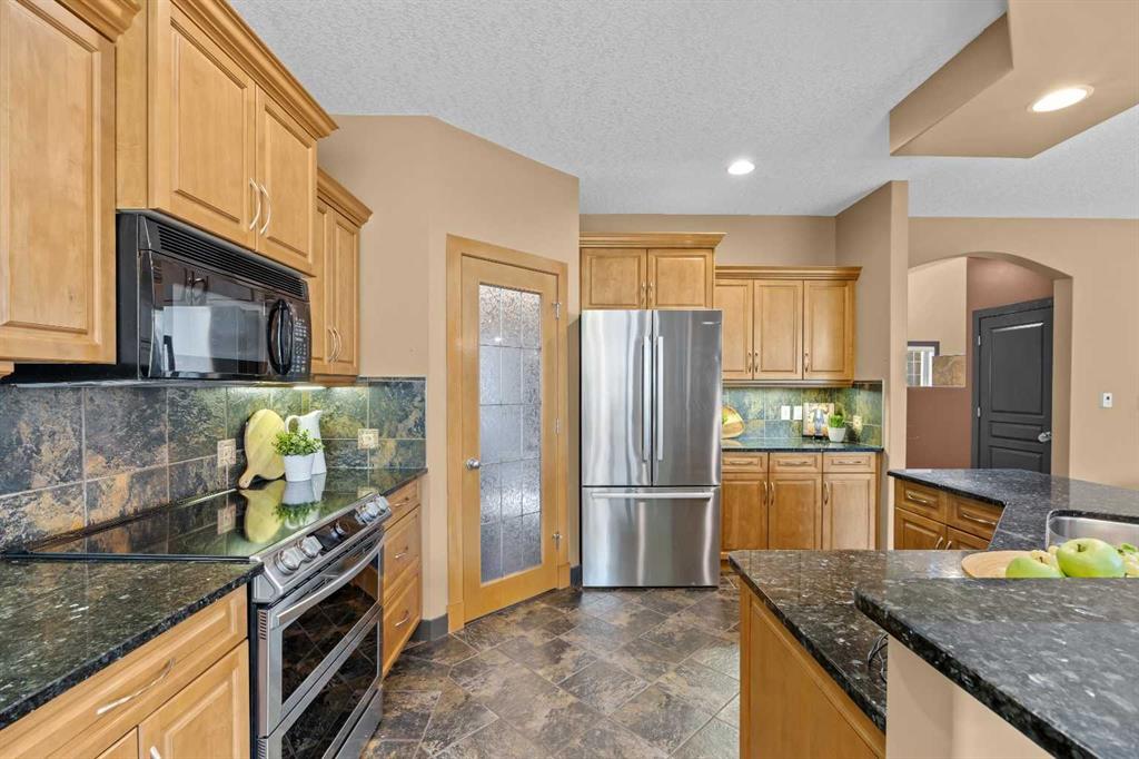 Picture for 139 Tuscany Ridge Close NW