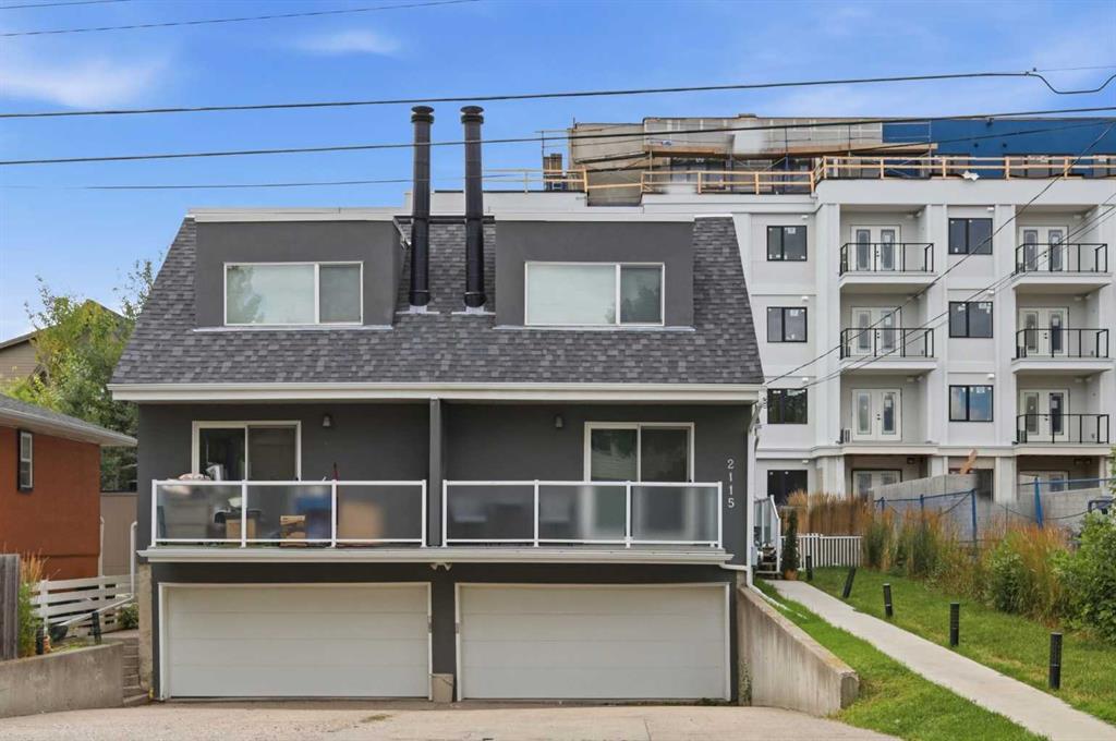 Picture for B, 2115 35 Avenue SW
