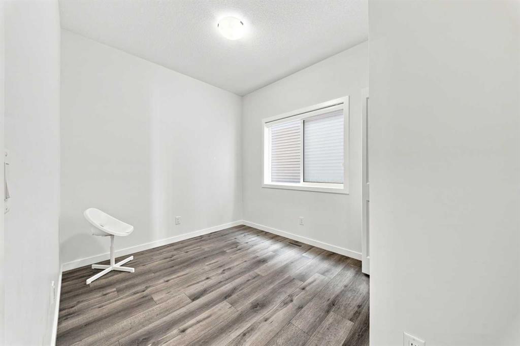 Picture for 223 Savanna Way NE