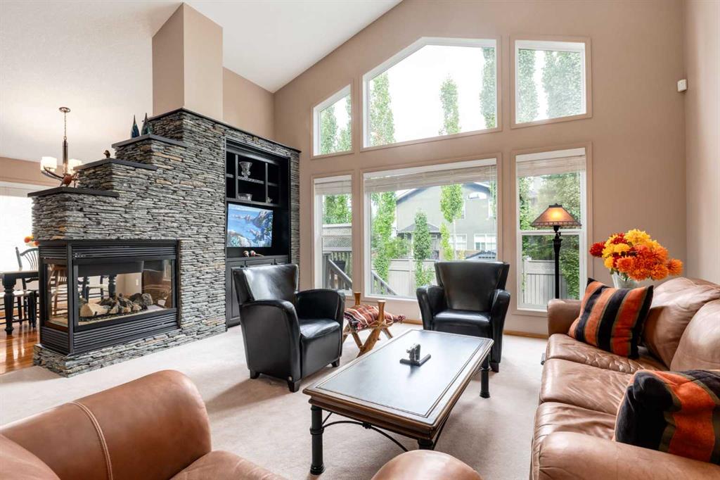 Picture for 133 Strathlea Court SW