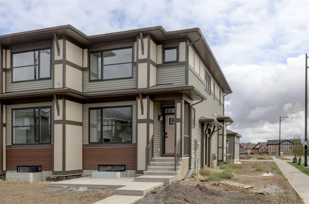 Picture for 2002 Cobblebrook Crescent SW