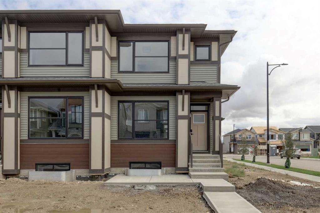 Picture for 2002 Cobblebrook Crescent SW