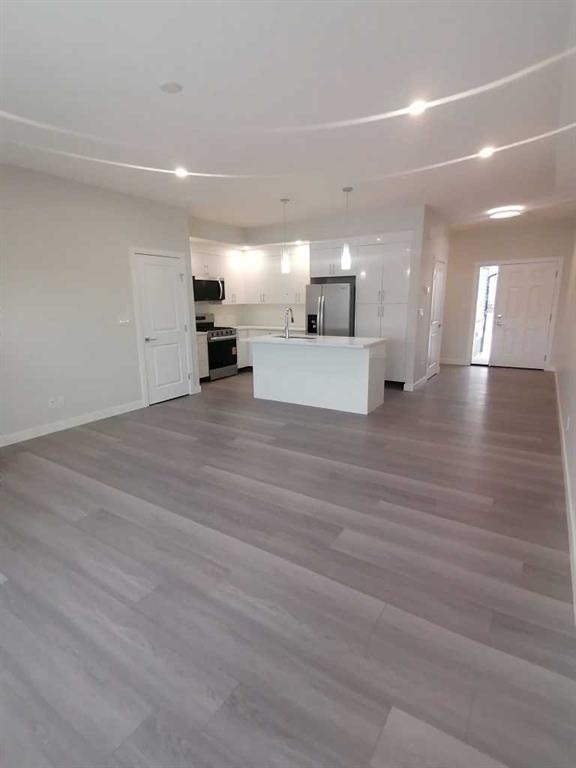 Picture for 74, 351 Monteith Drive SE
