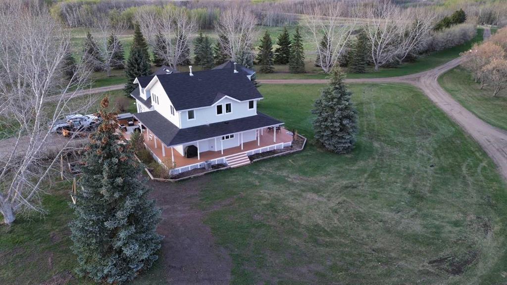 Picture for 40032 Range Road 220  