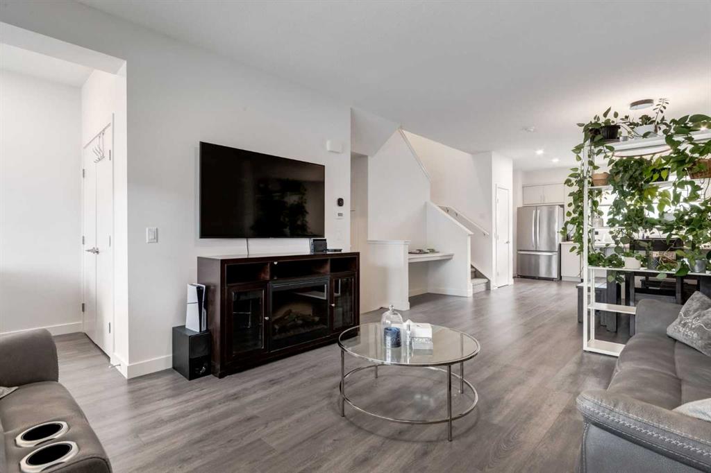 Picture for 193 Ambleton Drive NW