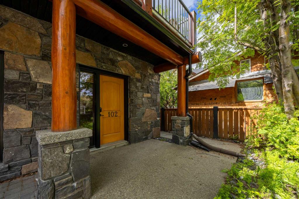 Picture for 102, 714 3rd Street 